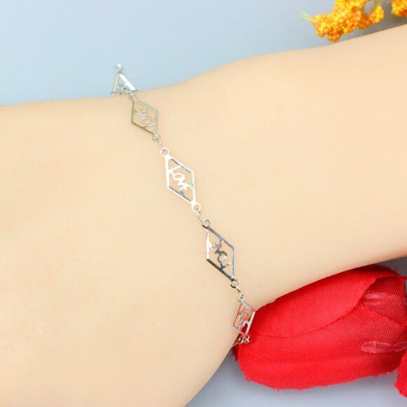 "Elegant & Trendy Bracelet, A Perfect Gift for Women, Thoughtful, EVCH1770 - Picture 10 of 10